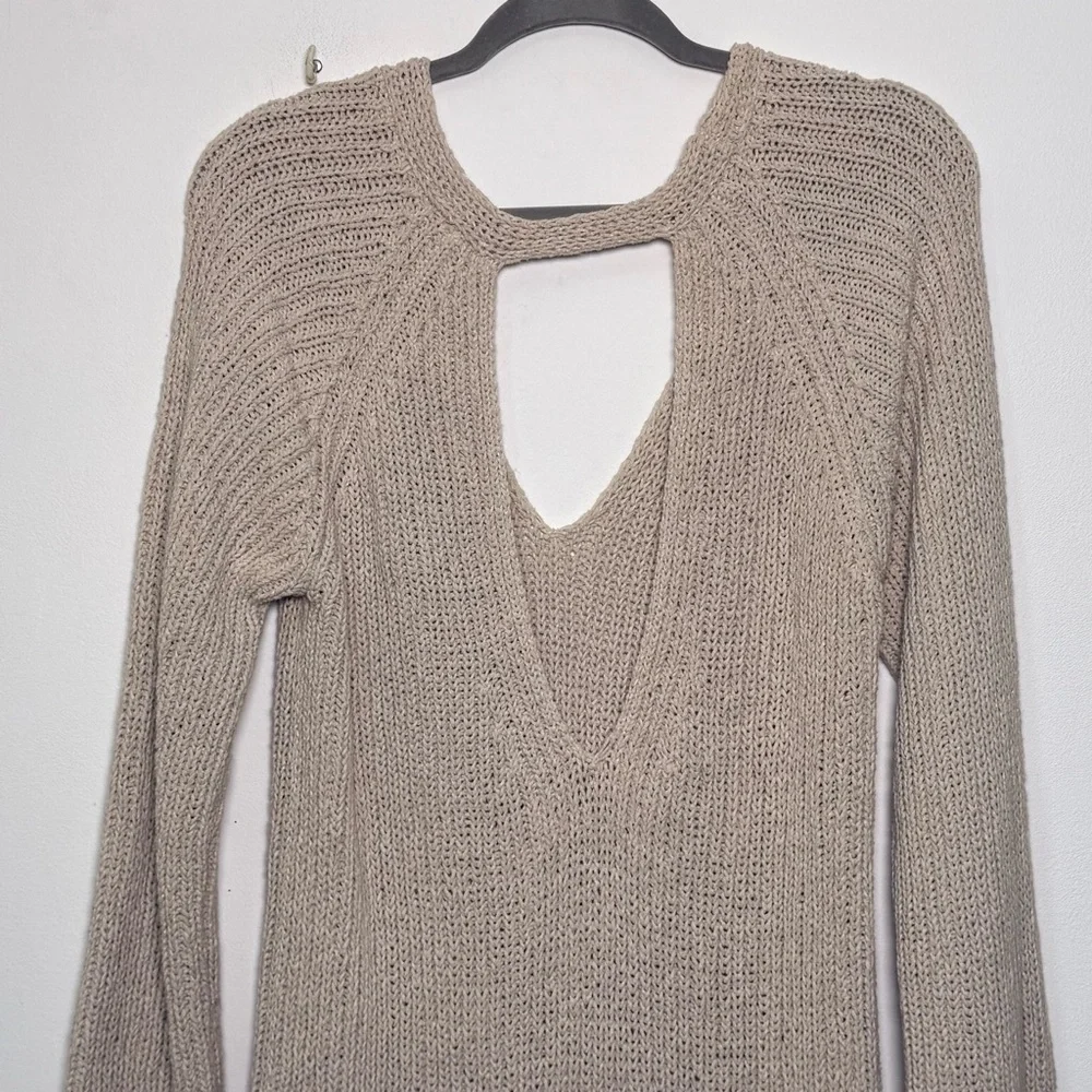 Free People V-Neck Sweater crochet knit sweater with bell sleeves open back - Picture 6 of 7